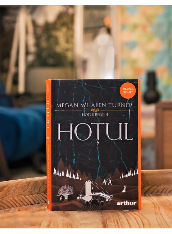 Hoțul | paperback - gallery big 3