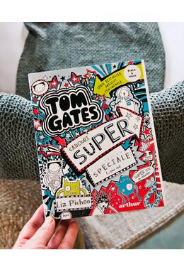 Tom Gates. Cadouri super speciale (...sau nu) (Vol. 6)