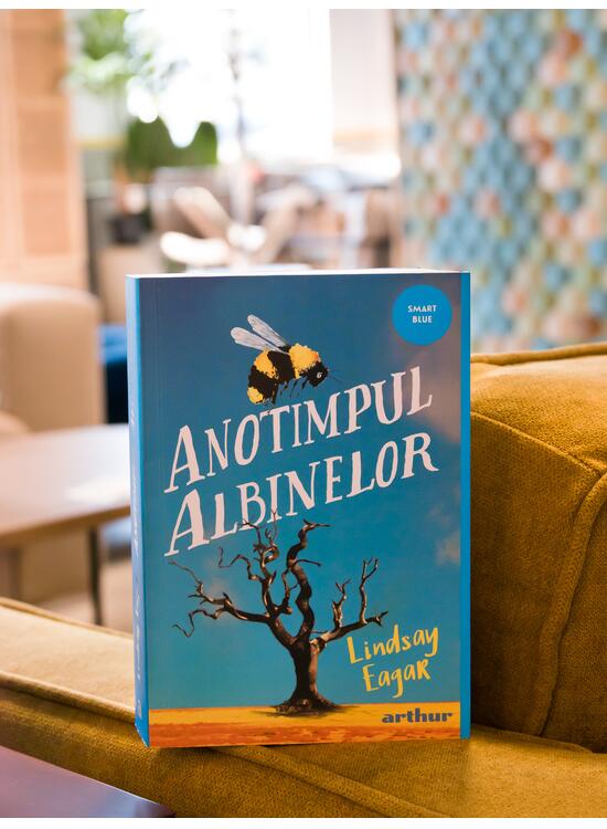 Anotimpul albinelor | paperback - gallery big 4