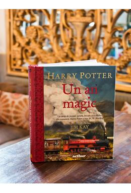 Harry Potter: Un an magic, ilustrată de Jim Kay