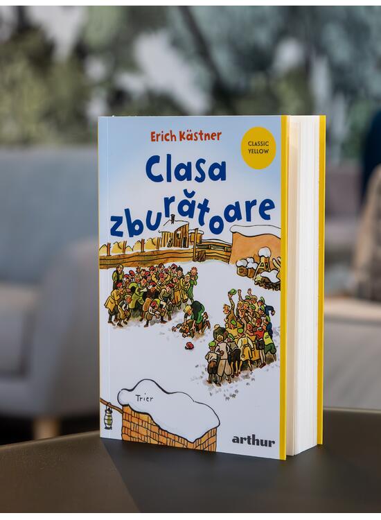 Clasa zburătoare | paperback - gallery big 3